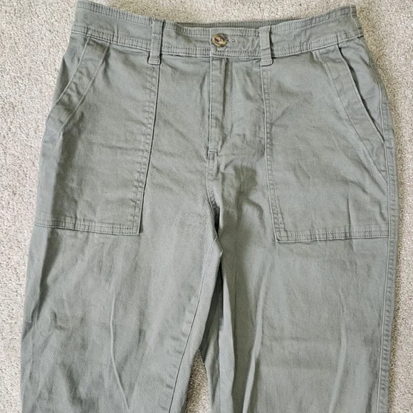 Women's High-Rise Utility Ankle Pants - A New Day Green Size 8 - Picture 3 of 7